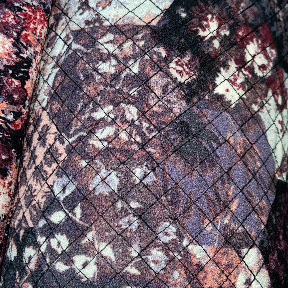 Floral Quilt Jacket - Picture 4 of 5